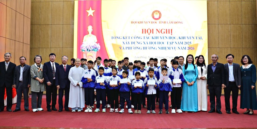 Quyết t&acirc;m đưa khuyến học, khuyến t&agrave;i L&acirc;m Đồng ph&aacute;t triển thực chất, bền vững - Ảnh 1.