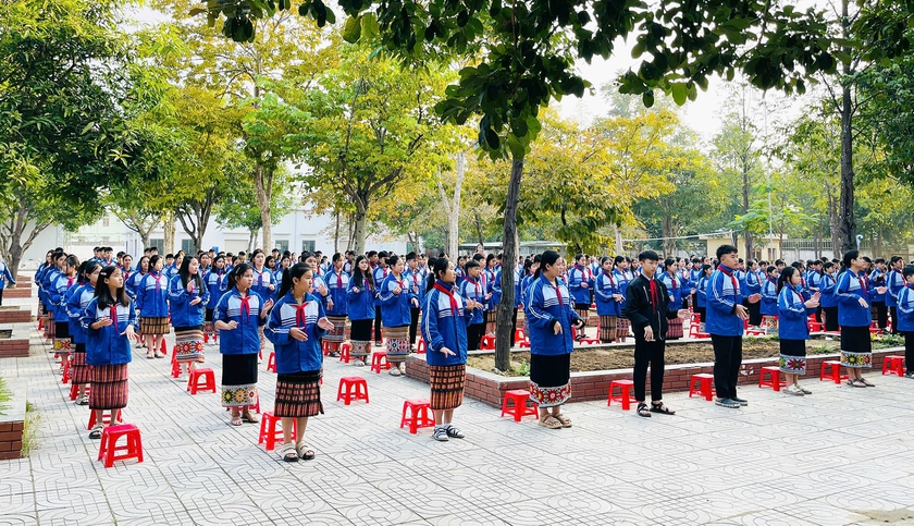 Gần 3.000 tỷ đồng đầu tư vào chương trình mục tiêu quốc gia phát triển vùng đồng bào dân tộc thiểu số - Ảnh 2.