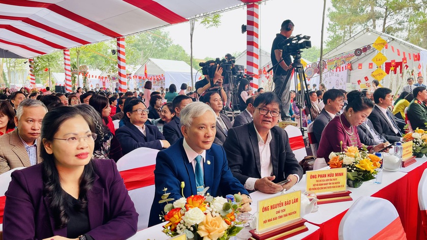 Ph&acirc;n hiệu Đại học Th&aacute;i Nguy&ecirc;n tại L&agrave;o Cai - 10 năm lan tỏa tri thức nơi miền bi&ecirc;n viễn - Ảnh 3.