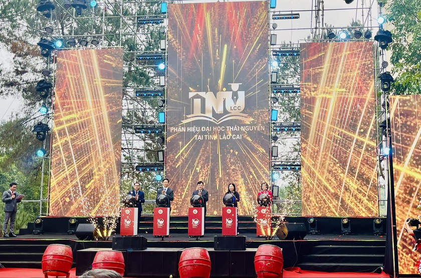 Ph&acirc;n hiệu Đại học Th&aacute;i Nguy&ecirc;n tại L&agrave;o Cai - 10 năm lan tỏa tri thức nơi miền bi&ecirc;n viễn - Ảnh 4.