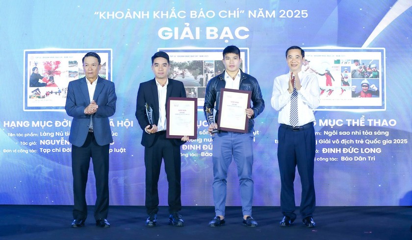 Trao Giải ảnh "Khoảnh khắc B&aacute;o ch&iacute;" 2025 mang tinh thần "Bản lĩnh Việt Nam" - Ảnh 2.