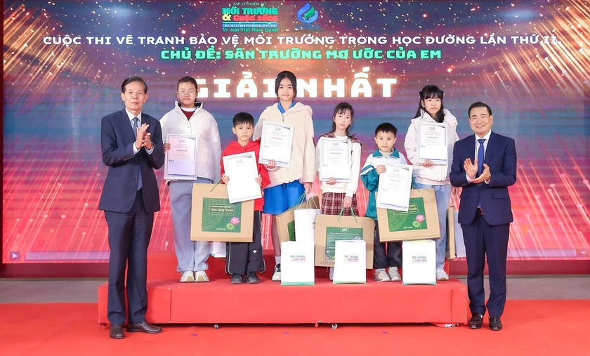 Lễ trao giải Cuộc thi vẽ tranh Bảo vệ m&ocirc;i trường trong học đường, chủ đề &ldquo;S&acirc;n trường mơ ước của em" - Ảnh 3.