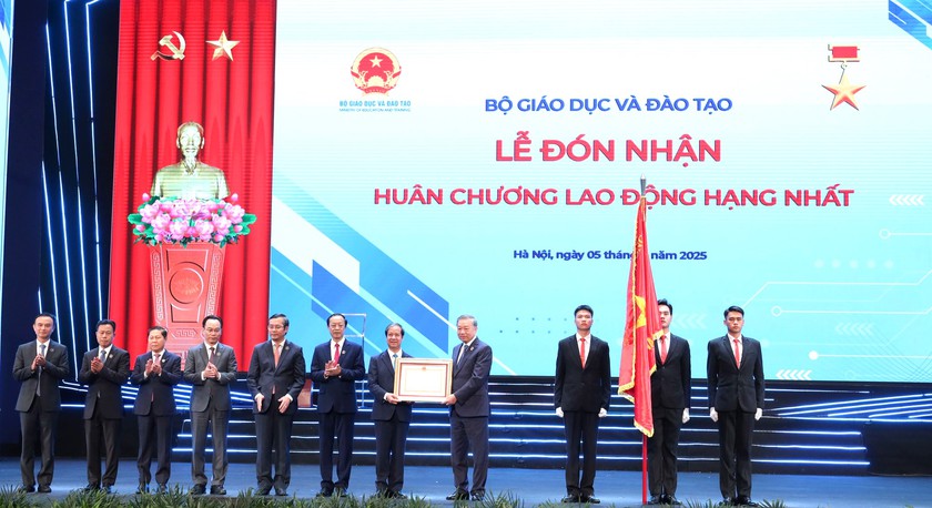 10 kết quả nổi bật trong lĩnh vực gi&aacute;o dục v&agrave; đ&agrave;o tạo năm 2025 - Ảnh 1.