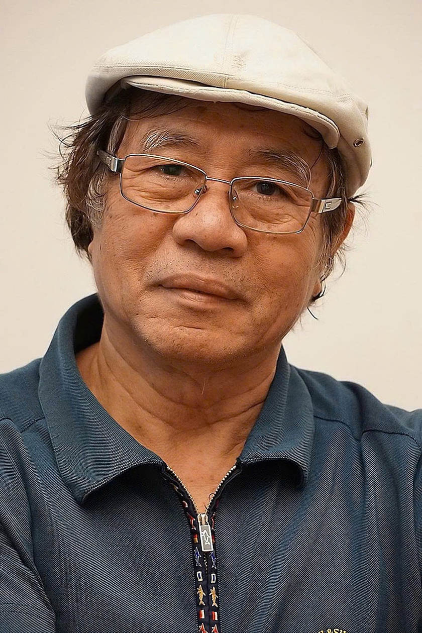 “Người hùng không cầm súng”: Bộ sách đặc biệt từ cây bút 82 tuổi - Ảnh 1.