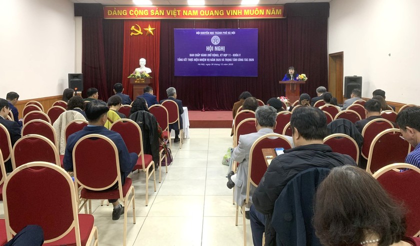 Hội Khuyến học H&agrave; Nội đổi mới phương thức hoạt động, khẳng định vai tr&ograve; n&ograve;ng cốt x&acirc;y dựng khuyến học, khuyến t&agrave;i - Ảnh 2.