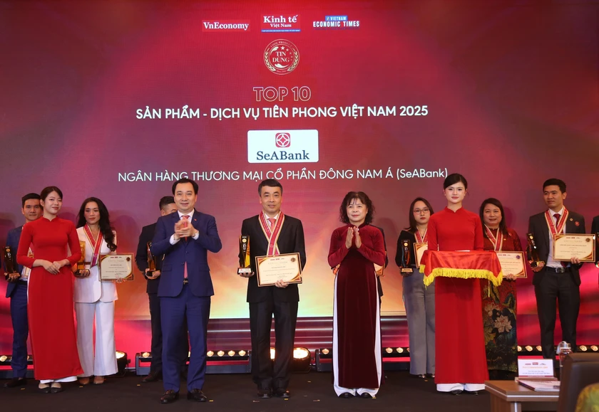 SeABank ghi dấu ấn trách nhiệm xã hội tại Vietnam ESG Awards và Tin Dùng Việt Nam 2025 - Ảnh 2.