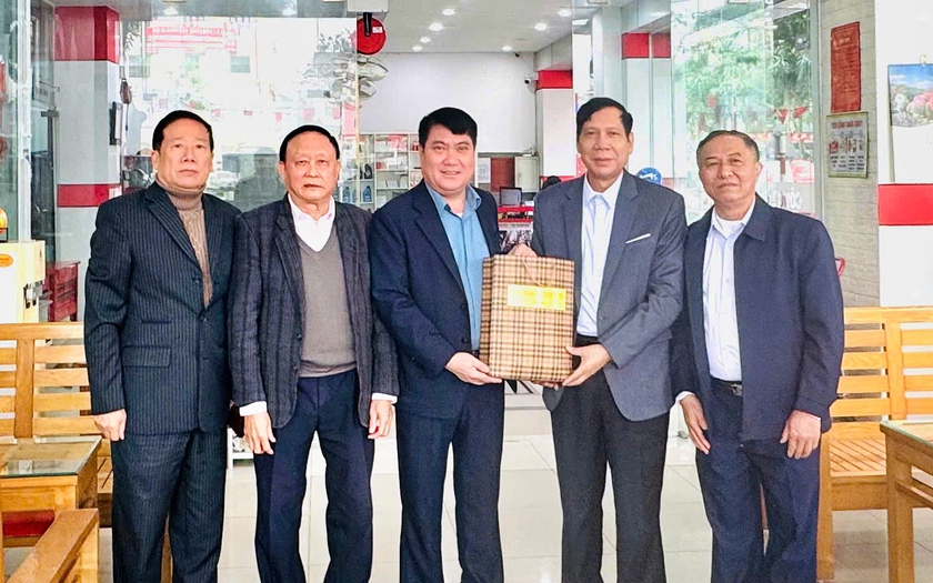 Doanh nhân Hoàng Văn Hiền - Tự học để dựng nghiệp bền bỉ, lan tỏa tinh thần học tập suốt đời - Ảnh 1.