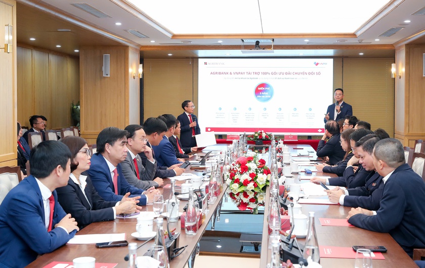 Agribank và Cục Thuế ký kết hợp tác, hỗ trợ hộ kinh doanh chuyển đổi từ phương pháp thuế khoán sang thuế kê khai- Ảnh 4.