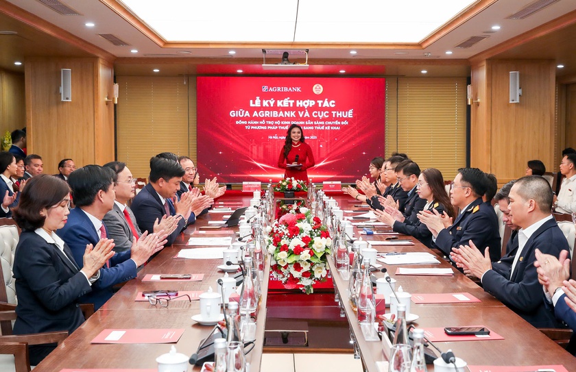 Agribank và Cục Thuế ký kết hợp tác, hỗ trợ hộ kinh doanh chuyển đổi từ phương pháp thuế khoán sang thuế kê khai- Ảnh 6.