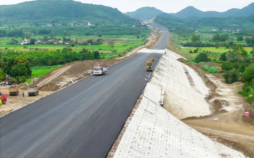 Cao tốc Bắc – Nam, đoạn Chí Thạnh - Vân Phong, Vân Phong - Nha Trang. Nguồn: Báo Chính phủ.