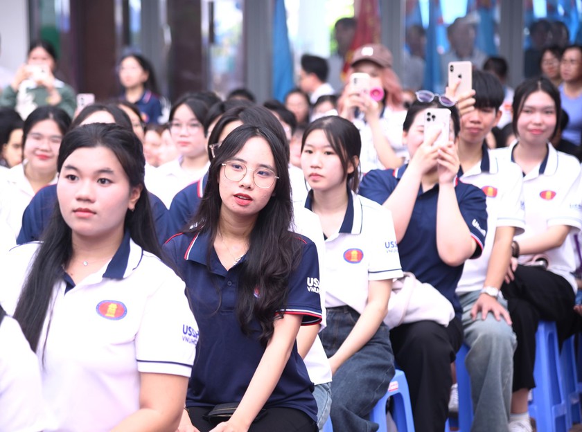 Xét tuyển đại học phía Nam 2025, tỷ lệ ảo vượt 170% - Ảnh 2.