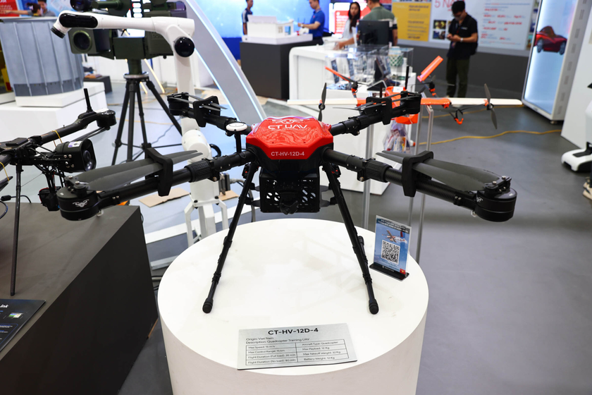 Make in Viet Nam: Sản phẩm dịch vụ công nghệ trọng điểm được tạo đà cất cánh- Ảnh 3. Make in Viet Nam: Sản phẩm dịch vụ công nghệ trọng điểm được tạo đà cất cánh- Ảnh 3.