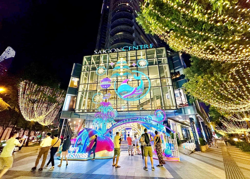 Thành phố Hồ Chí Minh - điểm đến hấp dẫn du khách "trốn đông" - Ảnh 3.