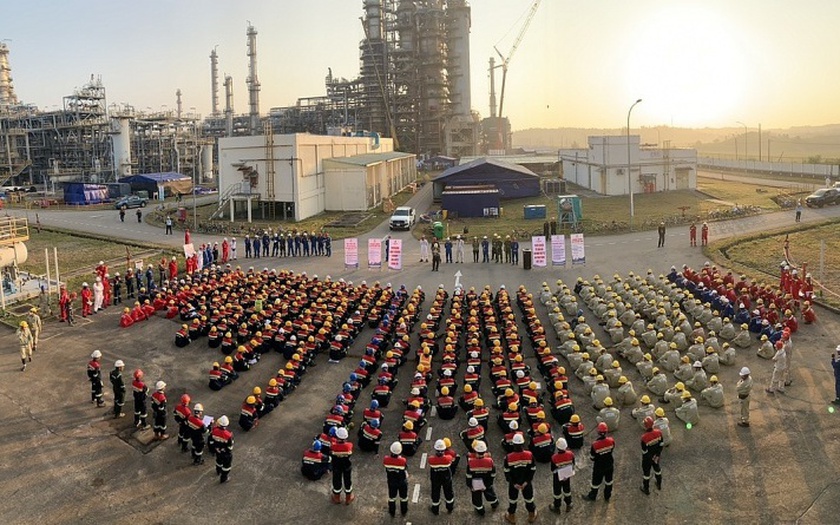 Petrovietnam là Tập đoàn duy nhất trong khối doanh nghiệp nhà nước duy trì đều đặn chương trình tổ chức đoàn người bong da truc tiep động tiêu biểu đến gặp gỡ, báo công. Ảnh: PVN