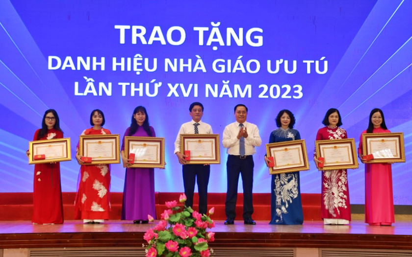 Gia đình học tập xây dựng từ tình yêu đặc biệt với môn Lịch sử - Ảnh 2.