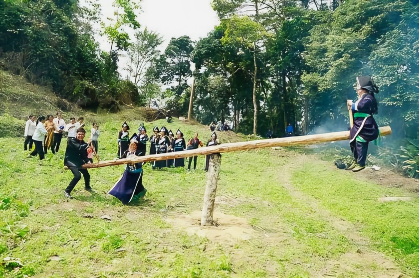 Vinh danh nghề đan lát người Tày và lễ cúng rừng người Pa Dí ở Lào Cai - Ảnh 6.