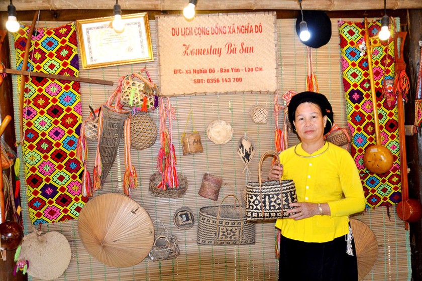 Vinh danh nghề đan lát người Tày và lễ cúng rừng người Pa Dí ở Lào Cai - Ảnh 3.