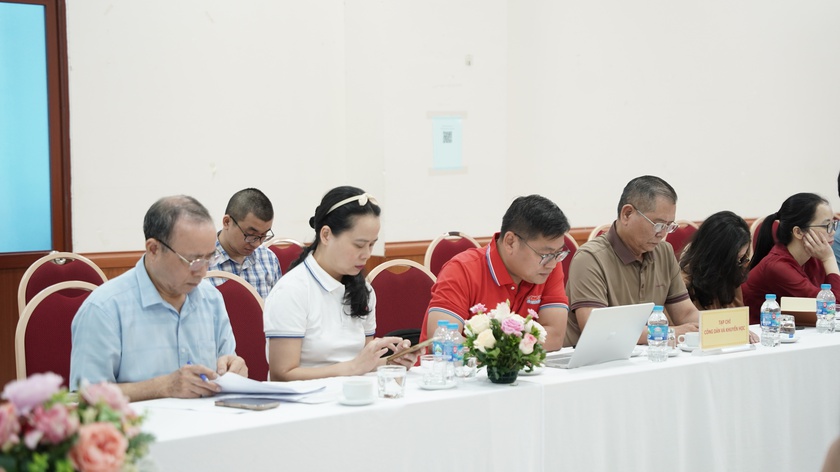 Hội Khuyến học Việt Nam tổ chức tọa đàm Học tập và làm theo tư tưởng, đạo đức, phong cách Hồ Chí Minh - Ảnh 3.