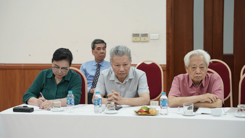 Hội Khuyến học Việt Nam tổ chức tọa đàm Học tập và làm theo tư tưởng, đạo đức, phong cách Hồ Chí Minh - Ảnh 2.
