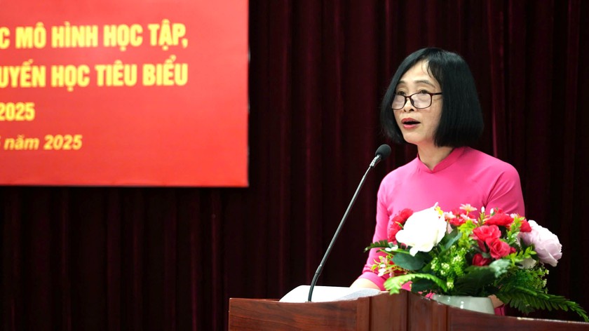Hà Nội biểu dương gương cán bộ khuyến học tiêu biểu nhiệm kỳ 2020-2025 - Ảnh 13.