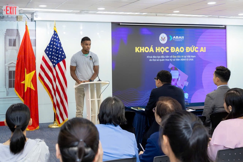 Khoá học về đạo đức trí tuệ nhân tạo (AI) đầu tiên tại Việt Nam - Ảnh 1.