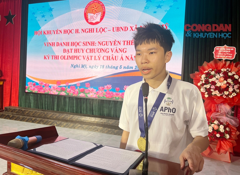 Vinh danh học sinh đạt huy chương vàng Kỳ thi Olymlic Vật lý Châu Á - Ảnh 2.