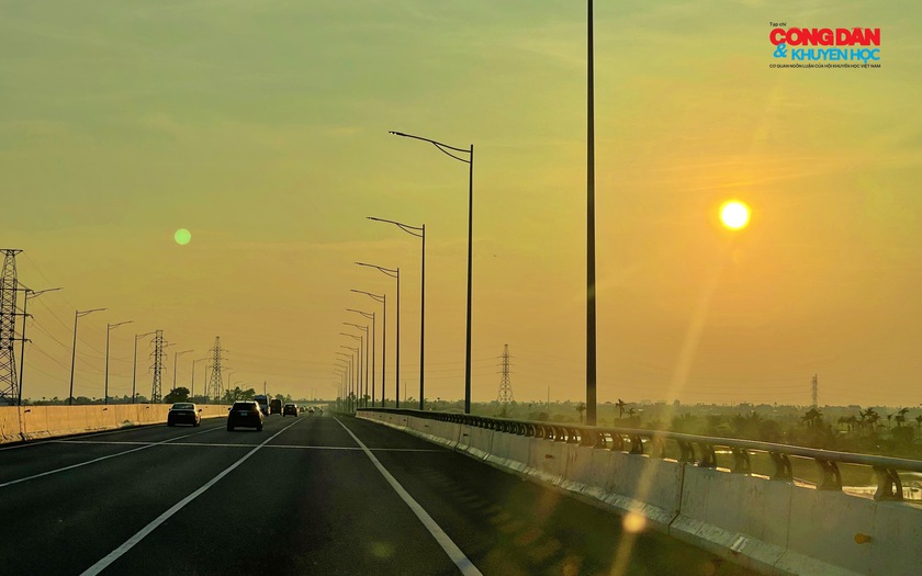 Các cửa ngõ vào Hà Nội thông thoáng trong ngày cuối kỳ nghỉ lễ - Ảnh 1.
