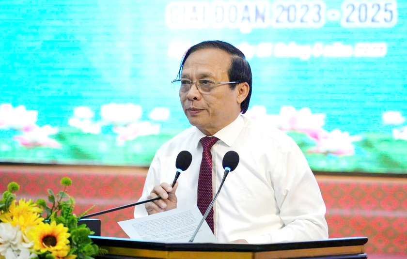 Tuyên dương 50 nông dân tiêu biểu phong trào khuyến học, khuyến tài - Ảnh 1.