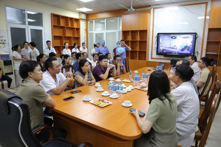Quảng Ninh: Xuyên đêm lấy đa tạng từ người cho chết não ghép thành công 2 thận - Ảnh 6.