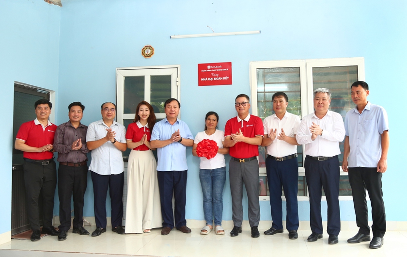 SeABank bàn giao 856 căn nhà đại đoàn kết cho tỉnh Hòa Bình- Ảnh 3. SeABank bàn giao 856 căn nhà đại đoàn kết cho tỉnh Hòa Bình- Ảnh 3.