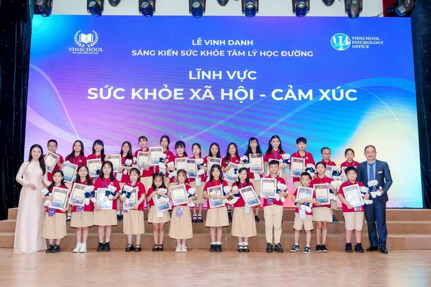 5.500 sáng kiến vì sức khỏe tâm lý: Khi học sinh Vinschool làm chủ hành trình hạnh phúc học đường- Ảnh 1. 5.500 sáng kiến vì sức khỏe tâm lý: Khi học sinh Vinschool làm chủ hành trình hạnh phúc học đường- Ảnh 1.