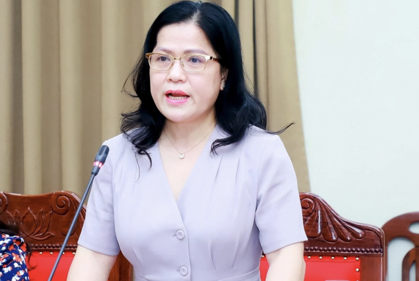 Kỷ luật cảnh cáo Thứ trưởng Bộ Giáo dục và Đào tạo Nguyễn Thị Kim Chi - Ảnh 1.