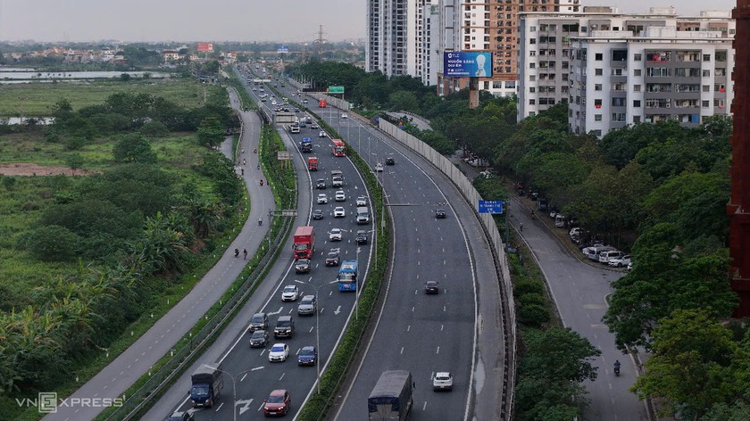 Các cửa ngõ vào Hà Nội thông thoáng trong ngày cuối kỳ nghỉ lễ - Ảnh 2.