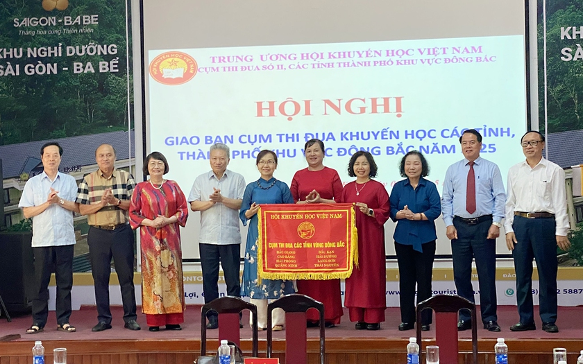 Hội nghị giao ban Cụm thi đua khuyến học các tỉnh thành phố khu vực Đông Bắc năm 2025- Ảnh 5. Hội nghị giao ban Cụm thi đua khuyến học các tỉnh thành phố khu vực Đông Bắc năm 2025- Ảnh 5.