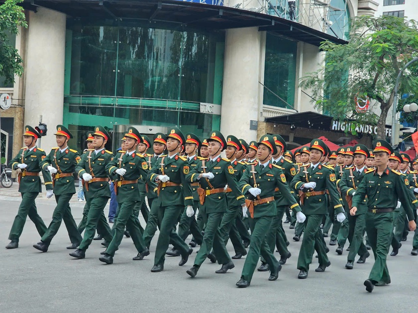 Hải Phòng phân luồng giao thông dịp kỷ niệm 70 năm Ngày giải phóng Hải Phòng - Ảnh 1.