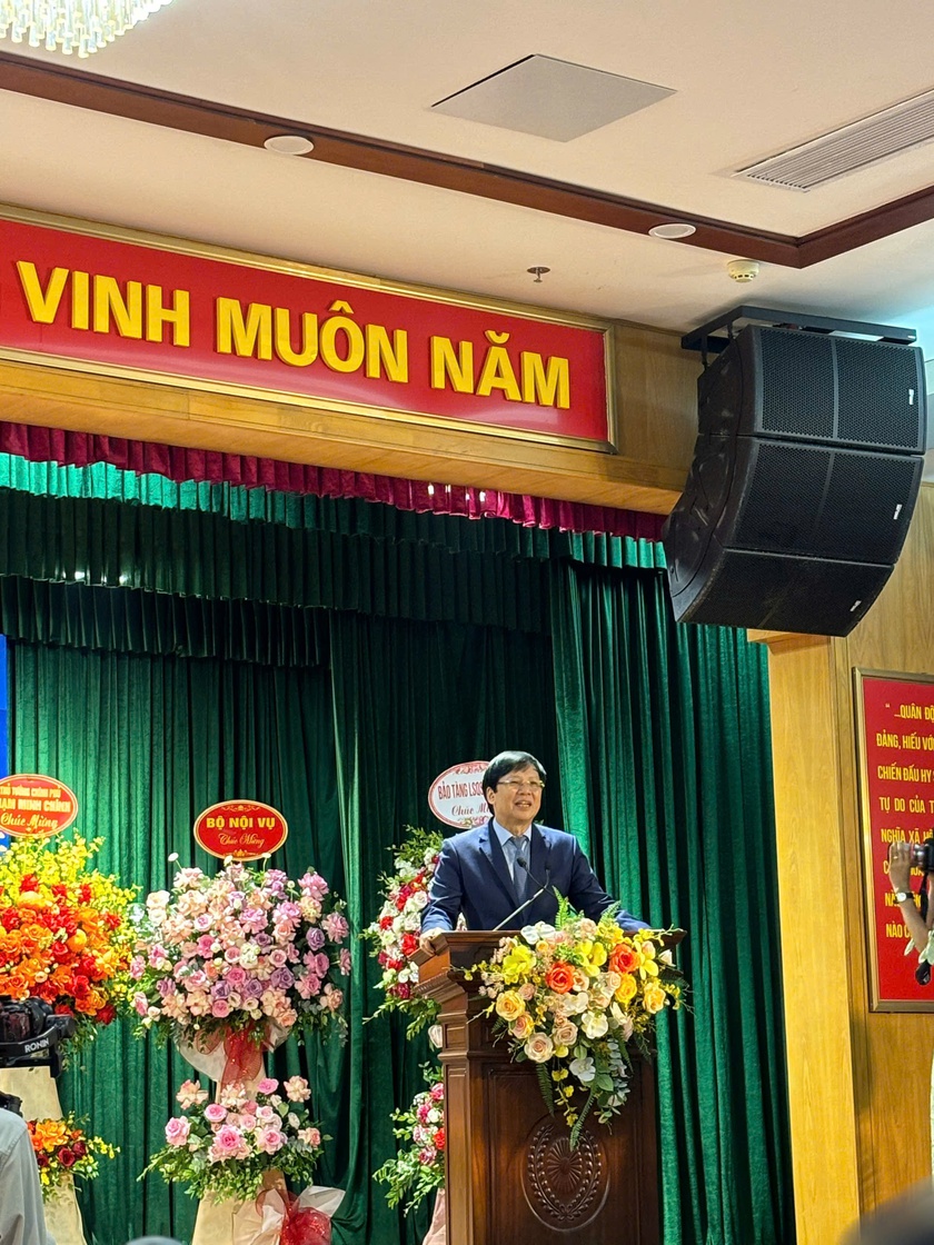 Nhà báo Hồ Quang Lợi ra mắt sách “Sự thật, Lẽ phải và Ngọn bút” - Ảnh 2.
