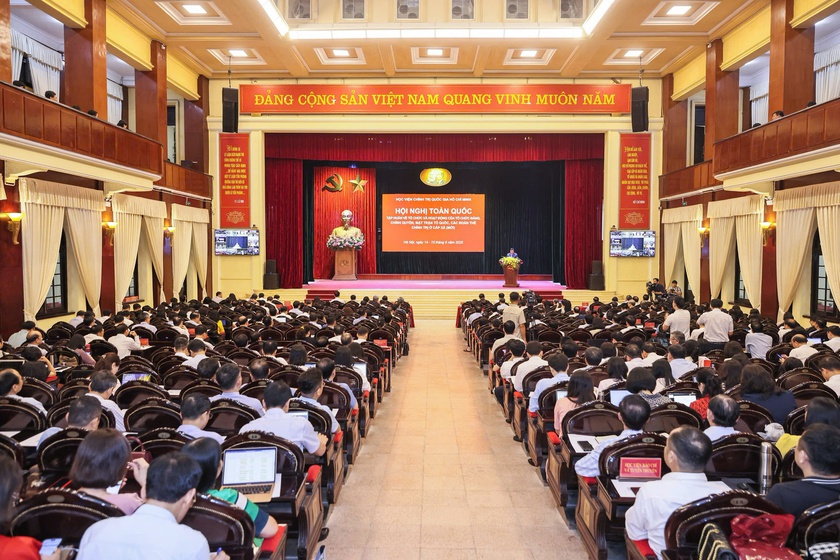 Thủ tướng Phạm Minh Chính: 6 vấn đề quan trọng cần quán triệt về tổ chức bộ máy - Ảnh 1.