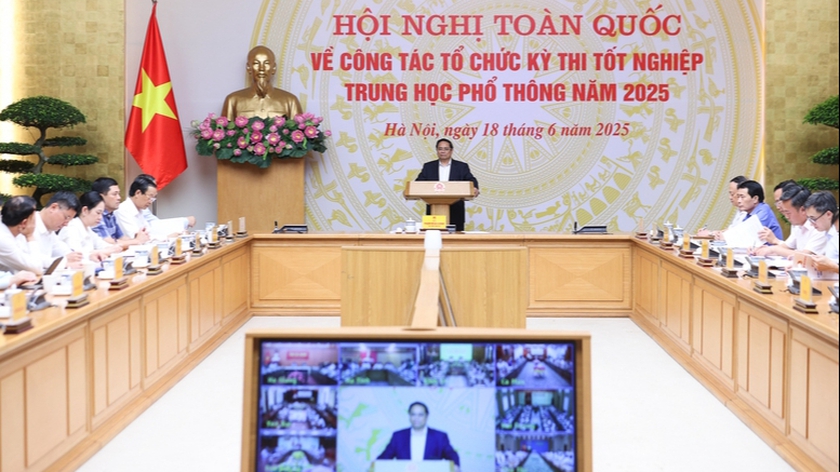 Thủ tướng: Tạo thuận lợi nhất cho người thi và giám thị coi thi Kỳ thi tốt nghiệp trung học phổ thông năm 2025 - Ảnh 1.