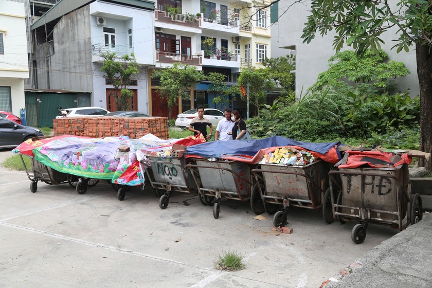 Quảng Ninh: Phát hiện hàng nghìn hộp thực phẩm chức năng chưa sử dụng vất ở bãi rác - Ảnh 2.