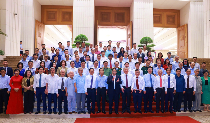 Chính phủ luôn đồng hành, tạo điều kiện cho các cơ quan báo chí phát triển - Ảnh 5.