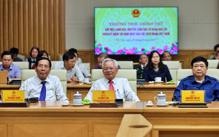 Chính phủ luôn đồng hành, tạo điều kiện cho các cơ quan báo chí phát triển - Ảnh 4.