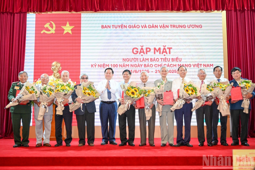 bài viết của đồng chí Nguyễn Trọng Nghĩa, Uỷ viên Bộ Chính trị, Bí thư Trung ương Đảng, Trưởng Ban Tuyên giáo và Dân vận Trung ương - Ảnh 3.