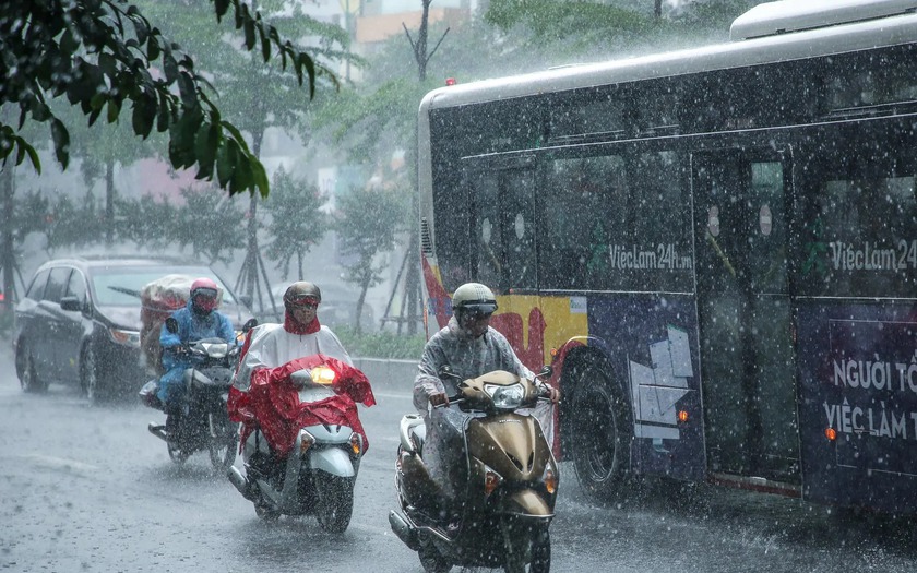 Dự báo đợt mưa này, cảnh báo những điểm nguy cơ có mưa cục bộ cường suất lớn. Ảnh minh hoạ: IT Dự báo đợt mưa này, cảnh báo những điểm nguy cơ có mưa cục bộ cường suất lớn. Ảnh minh hoạ: IT