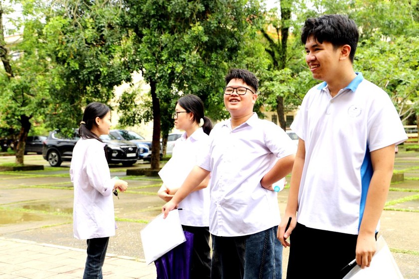 Kỳ thi tốt nghiệp trung học phổ thông ở Lào Cai nghiêm túc, an toàn - Ảnh 1.