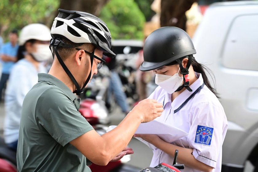 Hải Phòng: Gần 26.000 thí sinh bước vào Kỳ thi tuyển sinh Lớp 10 công lập - Ảnh 2.
