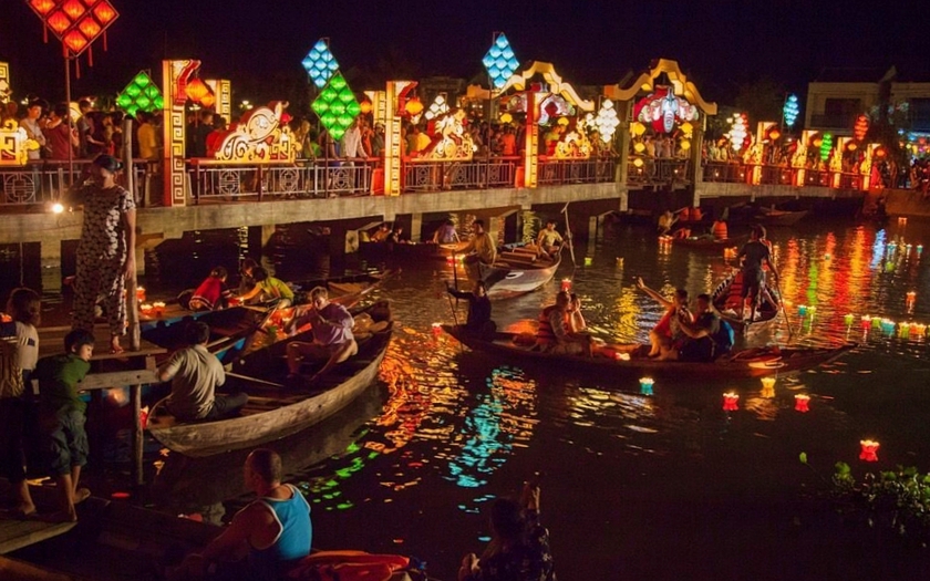 Du lịch Việt Nam tháng 7 với các điểm nhấn Nha Trang, Đà Nẵng, Hội An - Ảnh 2.