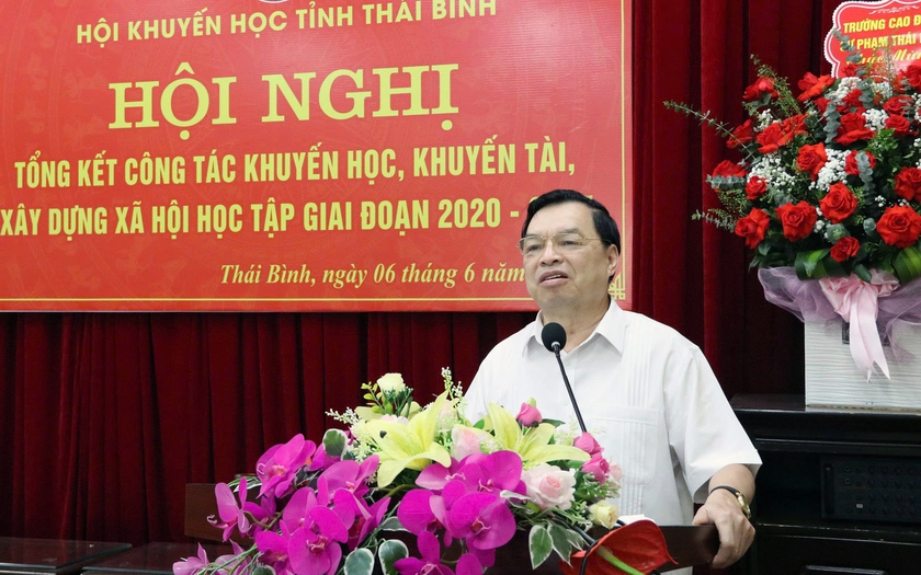 Thái Bình tổng kết công tác khuyến học, khuyến tài, xây dựng xã hội học tập giai đoạn 2020-2025 - Ảnh 2.