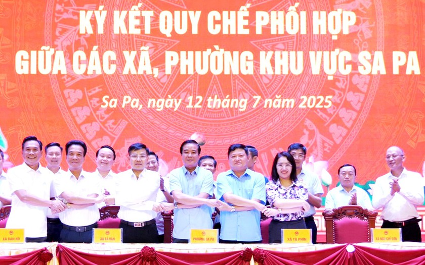 6 phường, xã của khu vực Sa Pa ký kết quy chế phối hợp phát triển du lịch và phòng chống thiên tai, cháy rừng - Ảnh 1.
