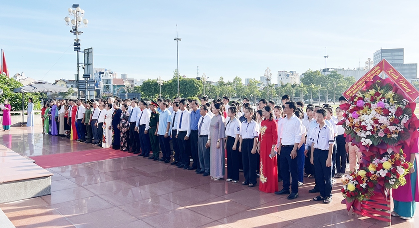 Các tấm gương "Học không bao giờ cùng" báo công dâng Bác- Ảnh 6.