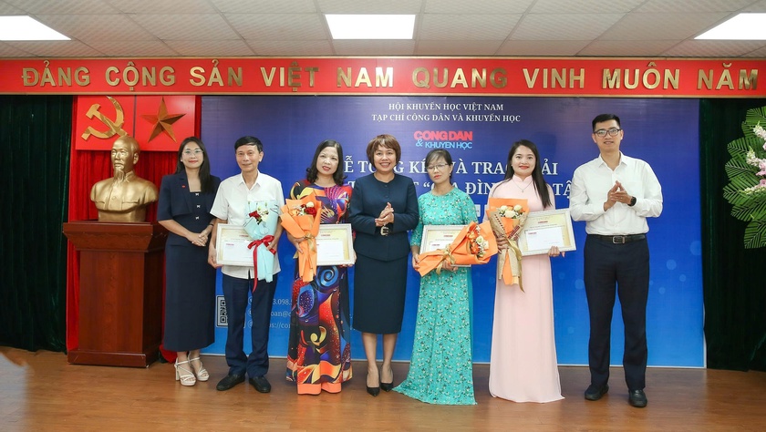 Vinh danh 16 tác phẩm xuất sắc đoạt giải Cuộc thi viết "Gia đình học tập" - Ảnh 14.